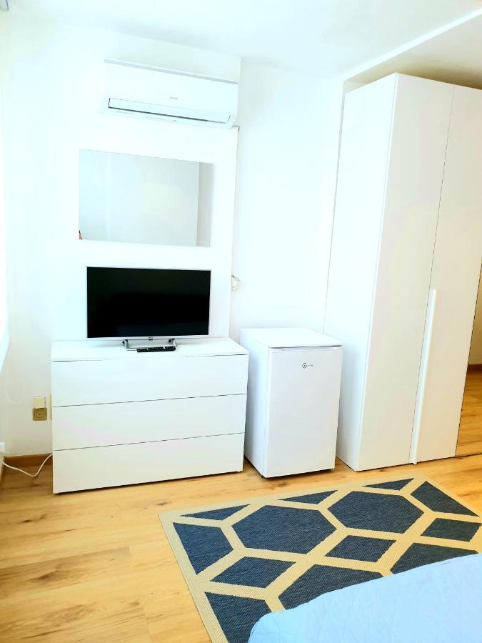 Central City Rooms Ольбія Екстер'єр фото