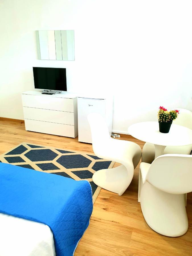 Central City Rooms Ольбія Екстер'єр фото
