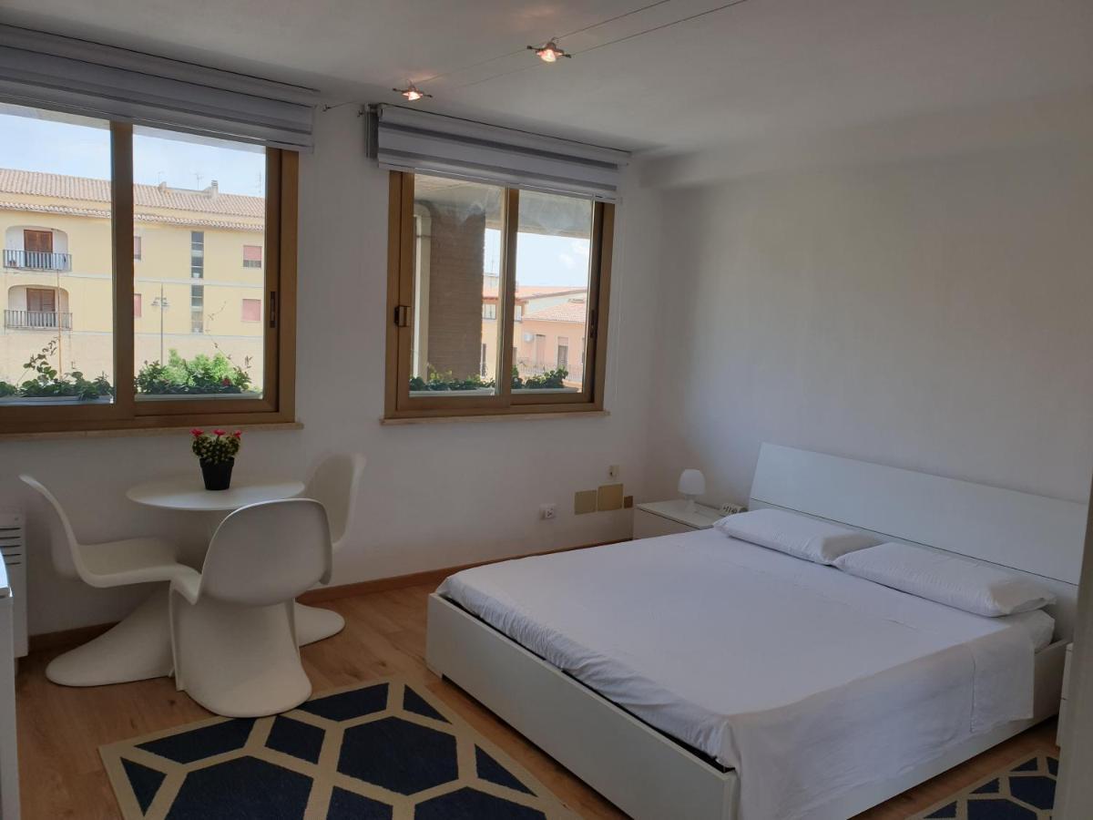 Central City Rooms Ольбія Екстер'єр фото